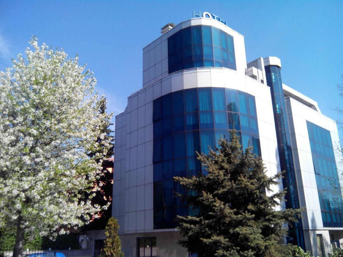 Hotel Latinka صوفيا المظهر الخارجي الصورة